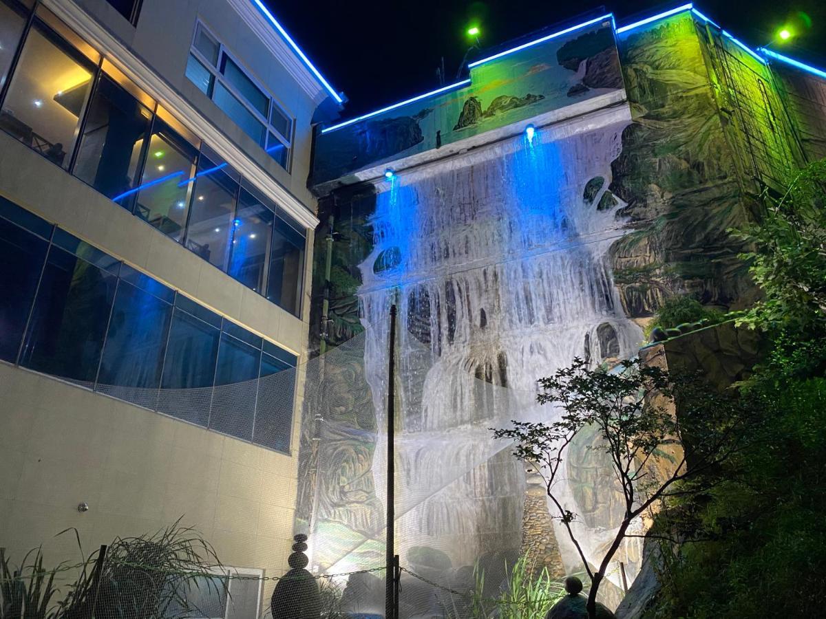 Dome Hotel Geoje Eksteriør billede