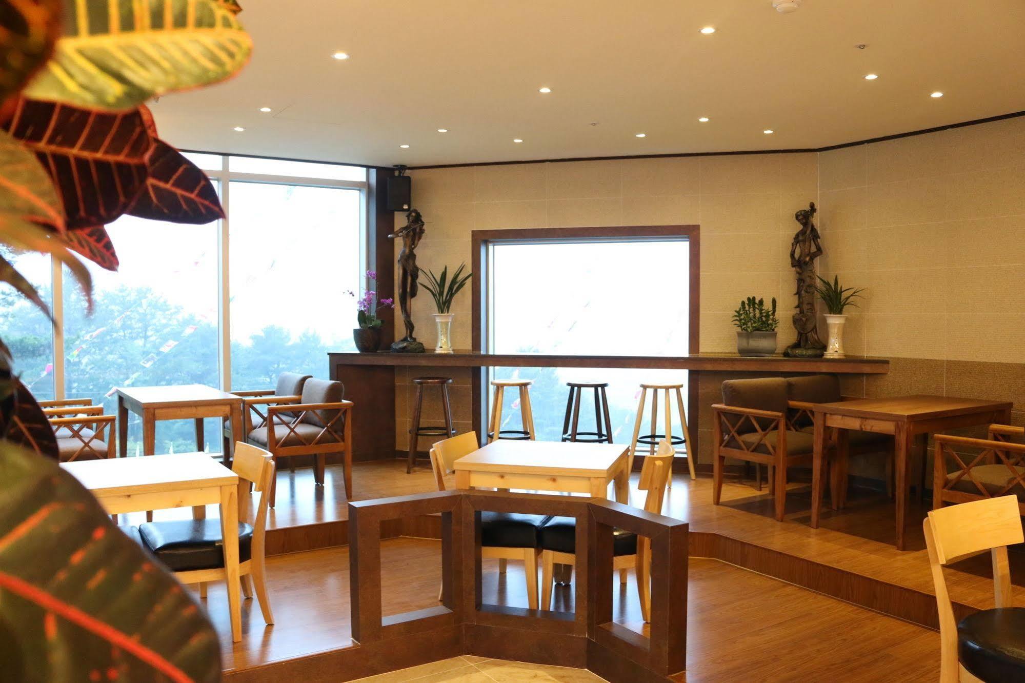 Dome Hotel Geoje Eksteriør billede