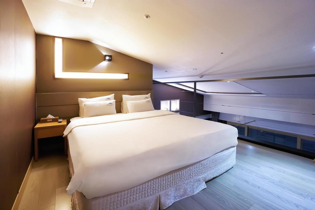 Dome Hotel Geoje Eksteriør billede