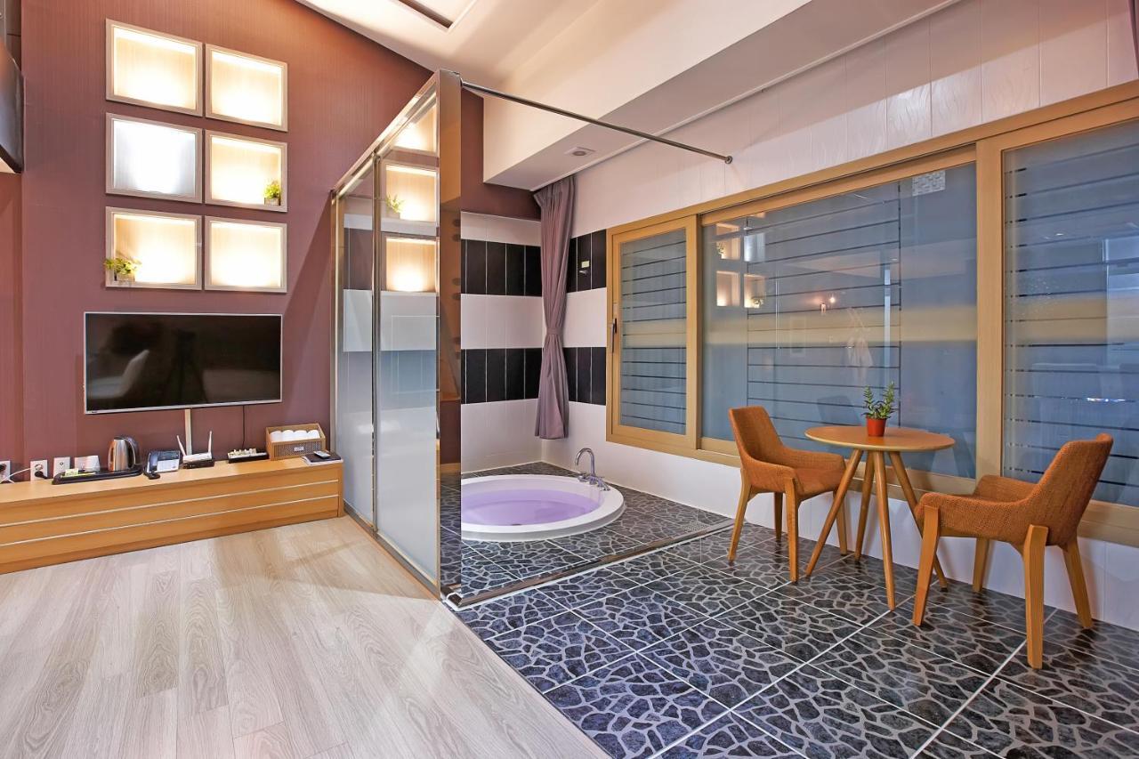 Dome Hotel Geoje Eksteriør billede